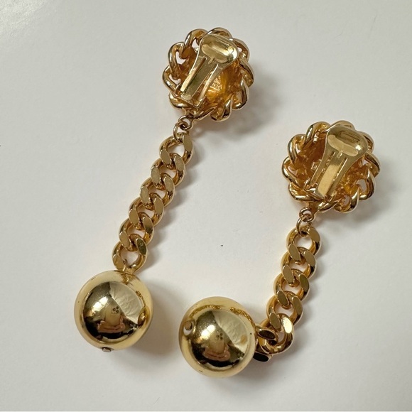 Vintage Ben-Amun Signed Gold Chain Long Dangle Clip-On Earrings - Picture 5 of 7